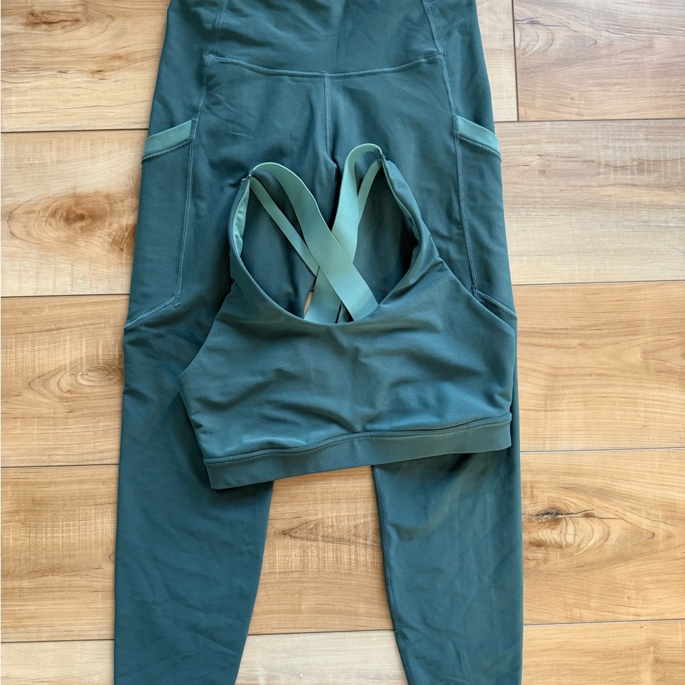 Old Navy Active Olive Sportswear - Picture 8 of 10